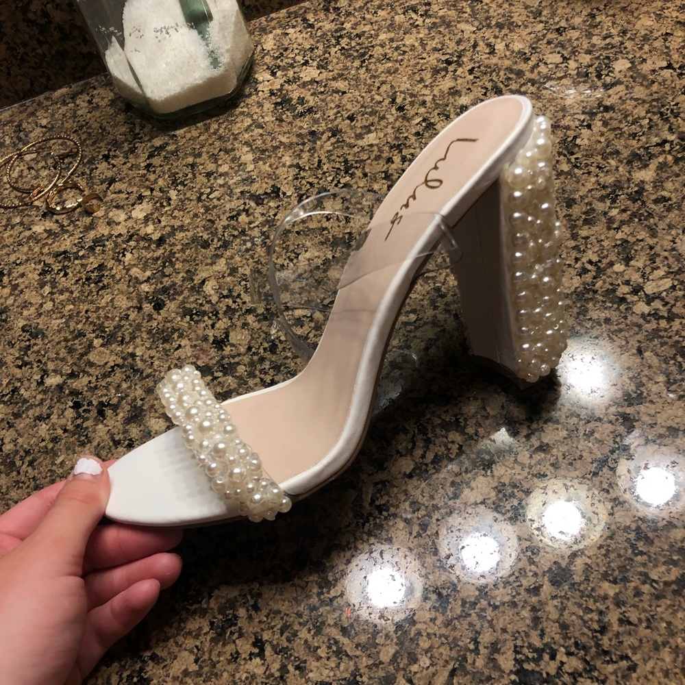 Lulu pearl heels - Size 8 - womens